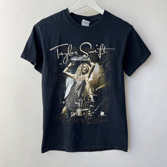 Taylor Swift Y2K 2009 Fearless tour Merch T-shirt , black, Size S - Picture 2 of 9